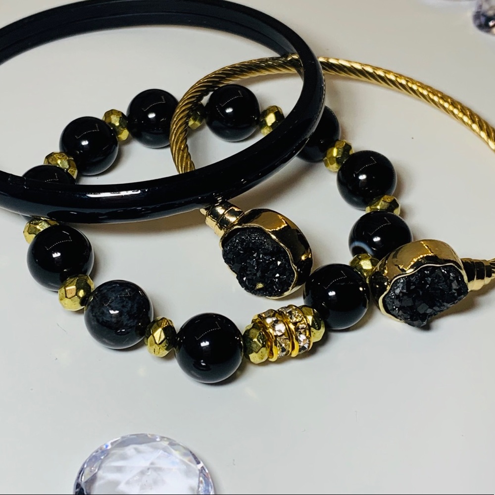 Glass Bracelet Set - Picture 3 of 3